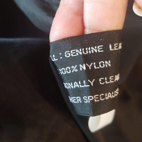 Beyond Sport Black Belted Leather Jacket Size Medium - Picture 8 of 10